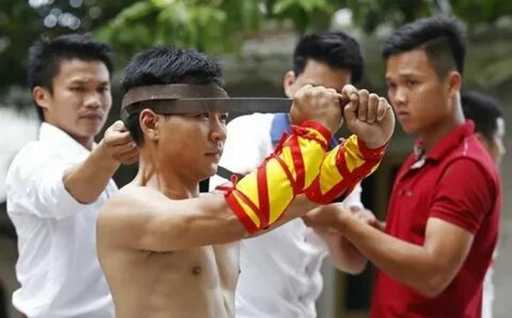 Bác sĩ Cung công khai tin - Cảm hứng video marketing từ Hotspot Matrix